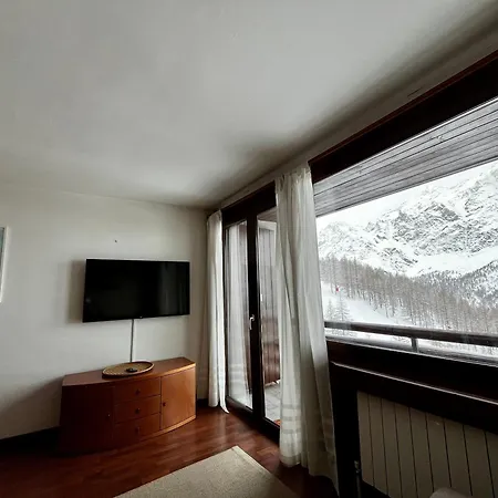 شقة Cervinia In Out - Spacious بيريوِل تْشيرفينيا